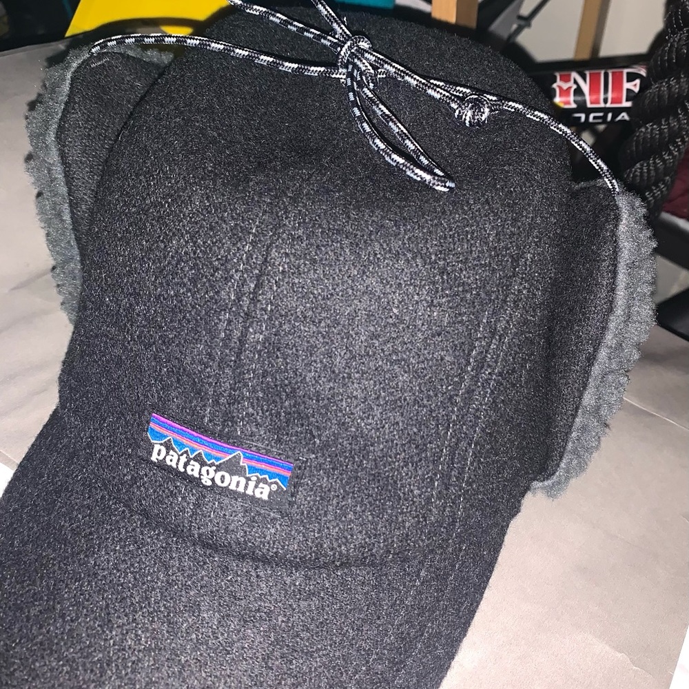 Patagonia Sherpa / Wool Ear Flap Cap Hat